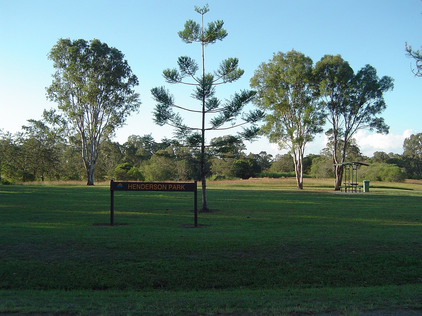 1440px-Henderson_Park_Logans_Reserve