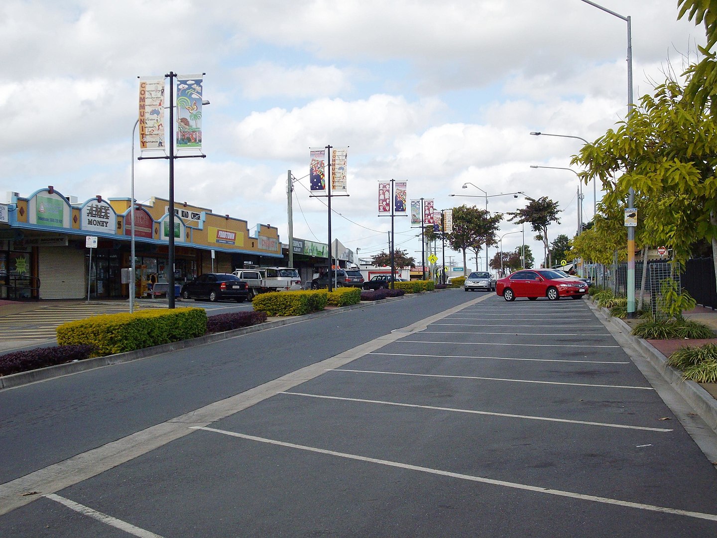 1440px-Woodridgequeensland